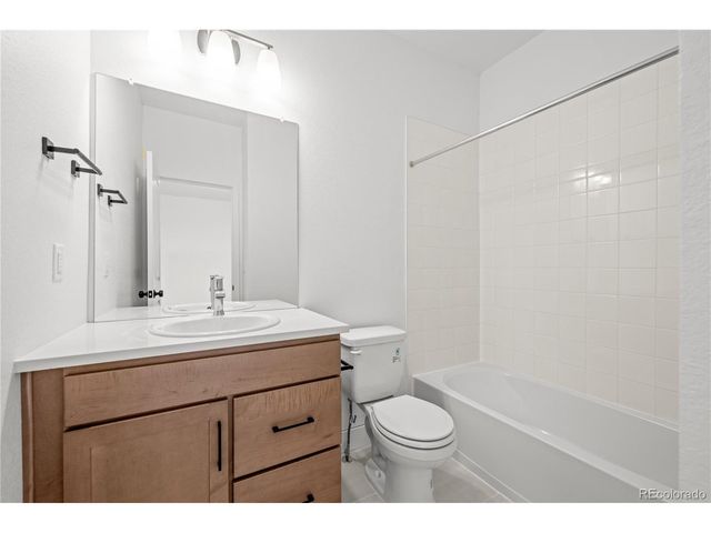 2736 W 68th Ave, Denver, CO 80221