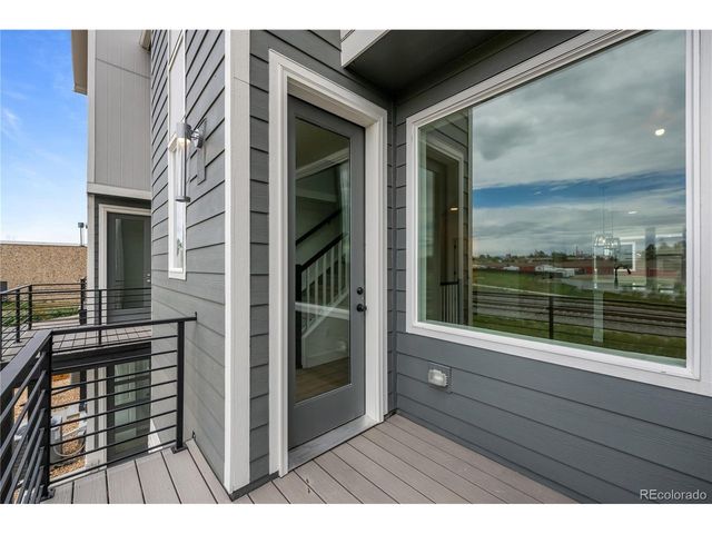 2736 W 68th Ave, Denver, CO 80221