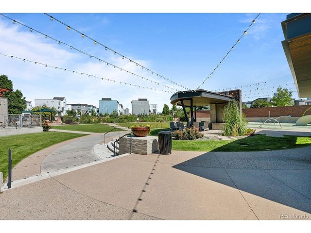 2736 W 68th Ave, Denver, CO 80221