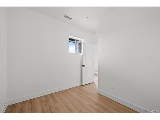 2736 W 68th Ave, Denver, CO 80221