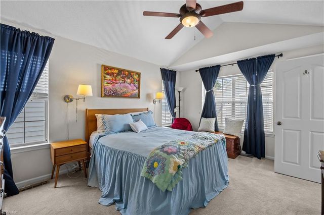 1812 Kensal Green DR, Virginia Beach, VA 23456