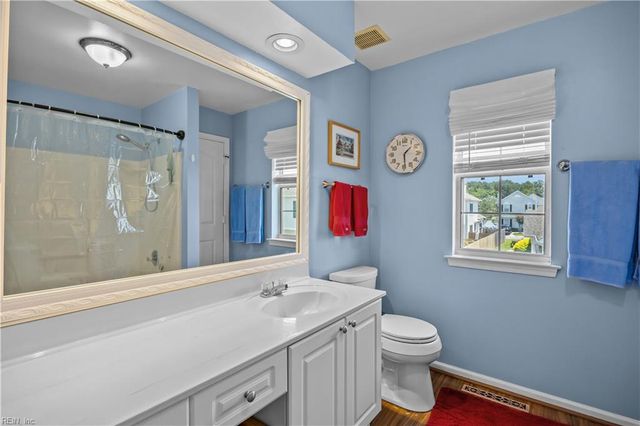 1812 Kensal Green DR, Virginia Beach, VA 23456