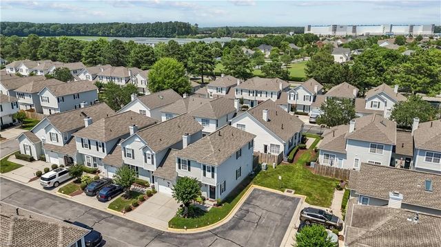 1812 Kensal Green DR, Virginia Beach, VA 23456