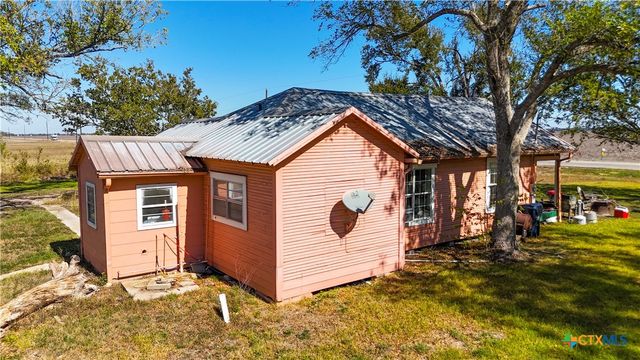 2325 FM 1160 Road, Louise, TX 77455