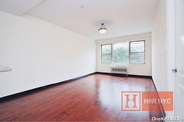 40-40 75th Street 3J, Elmhurst, NY 11373