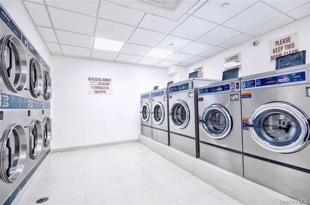40-40 75th Street 3J, Elmhurst, NY 11373