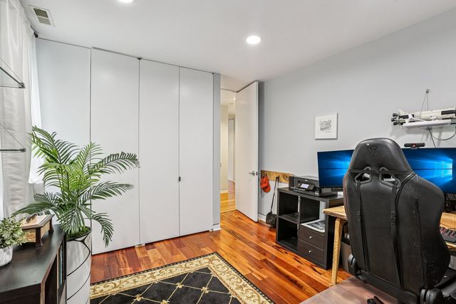 1003 Wesley Avenue, Evanston, IL 60202