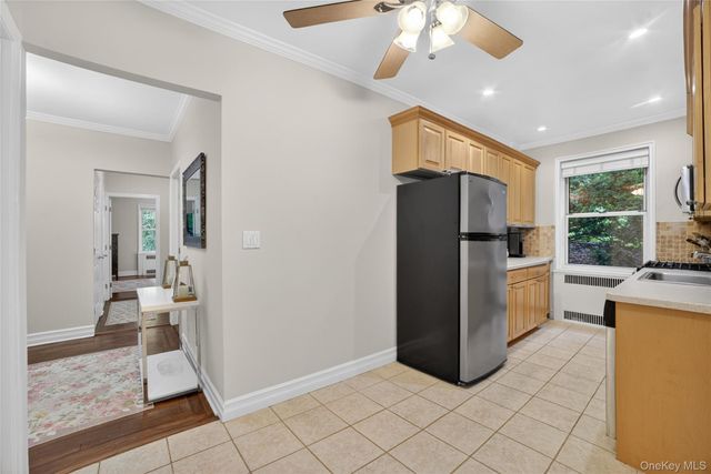824 Palmer Road 1F, Bronxville, NY 10708