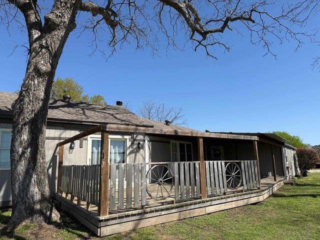 5833 S FM 726, Gilmer, TX 75645