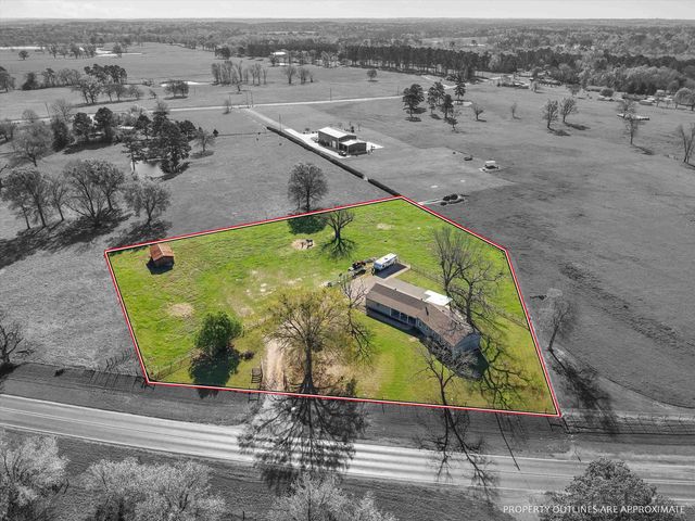 5833 S FM 726, Gilmer, TX 75645