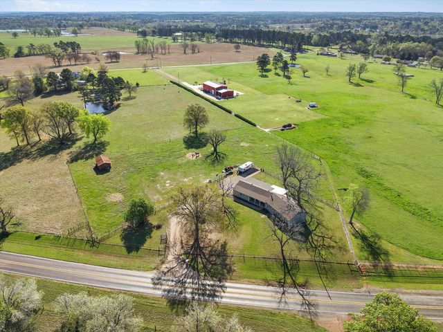 5833 S FM 726, Gilmer, TX 75645