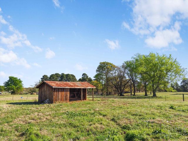 5833 S FM 726, Gilmer, TX 75645