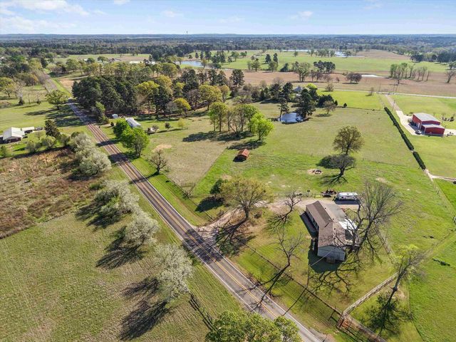 5833 S FM 726, Gilmer, TX 75645