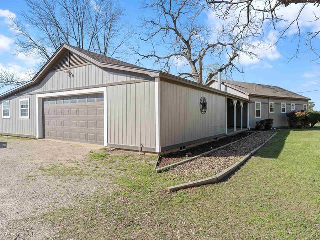 5833 S FM 726, Gilmer, TX 75645