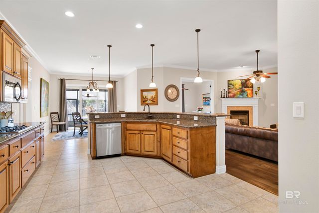 262 Royal Lane, Fairhope, AL 36532