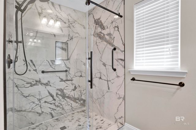 262 Royal Lane, Fairhope, AL 36532