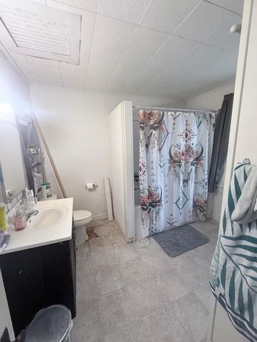 206 N 8th Street, Savannah, MO 64485