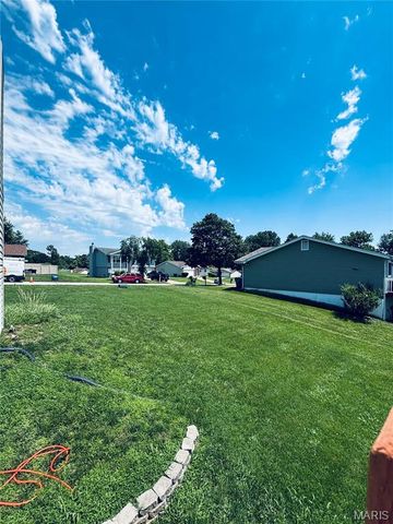 11731 Branridge Road, Black Jack, MO 63033