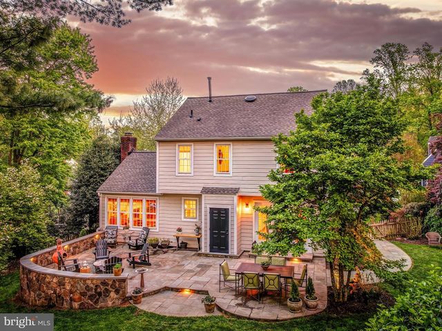 11686 STOCKBRIDGE LN, Reston, VA 20194