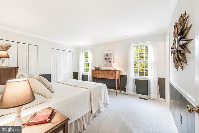 11686 STOCKBRIDGE LN, Reston, VA 20194