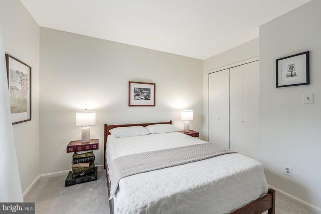 11686 STOCKBRIDGE LN, Reston, VA 20194