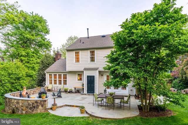 11686 STOCKBRIDGE LN, Reston, VA 20194