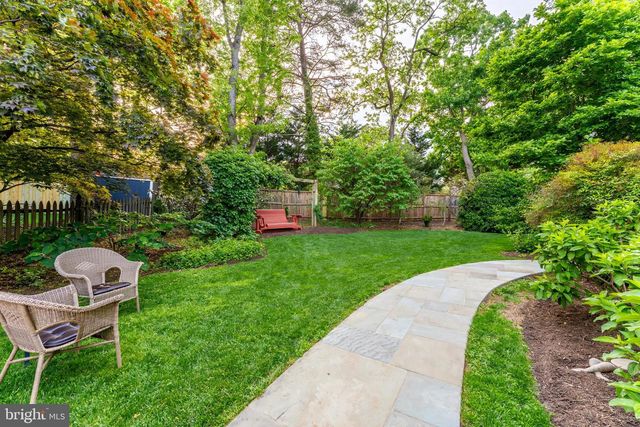 11686 STOCKBRIDGE LN, Reston, VA 20194