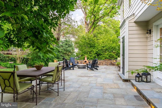 11686 STOCKBRIDGE LN, Reston, VA 20194
