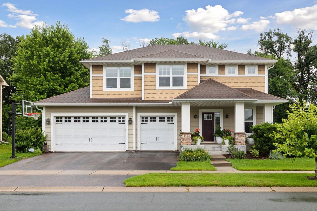 13364 Carlingford Lane, Rosemount, MN 55068