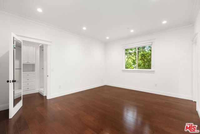 453 S Bentley Avenue, Los Angeles, CA 90049