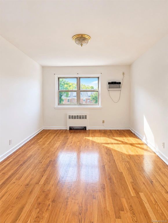 6938 Kissena Boulevard A, Flushing, NY 11367 — photo 4