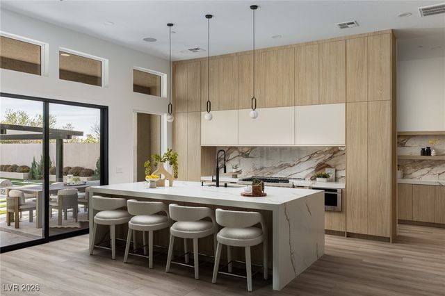 10637 Patina Hills Court, Las Vegas, NV 89135