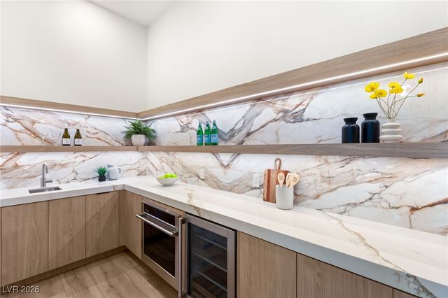 10637 Patina Hills Court, Las Vegas, NV 89135