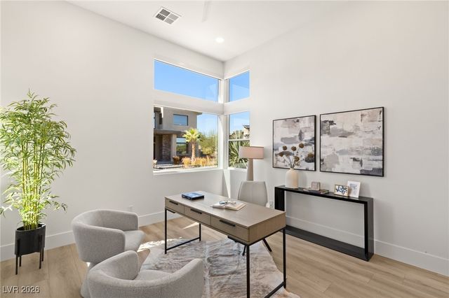 10637 Patina Hills Court, Las Vegas, NV 89135