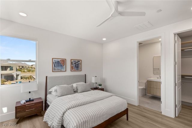 10637 Patina Hills Court, Las Vegas, NV 89135