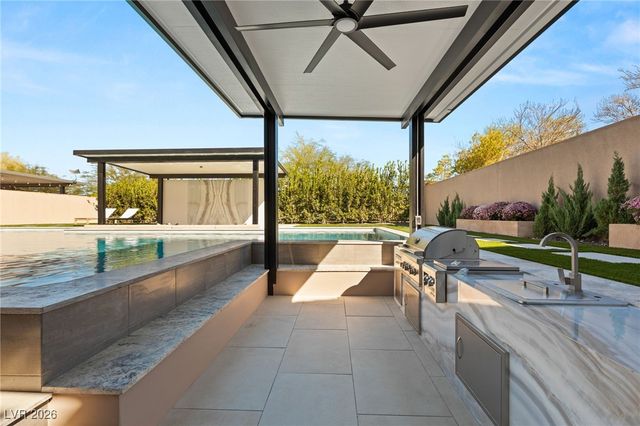 10637 Patina Hills Court, Las Vegas, NV 89135