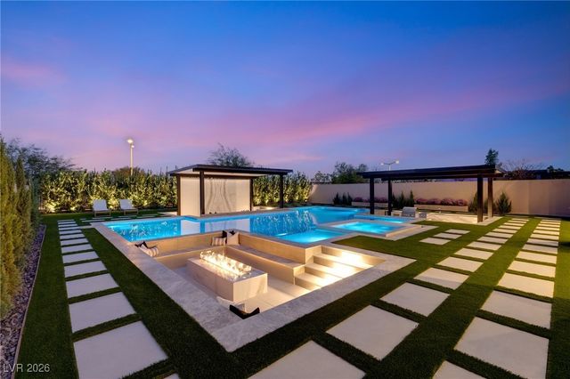 10637 Patina Hills Court, Las Vegas, NV 89135