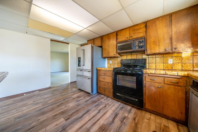 19660 Hendrika Way, Redding, CA 96003