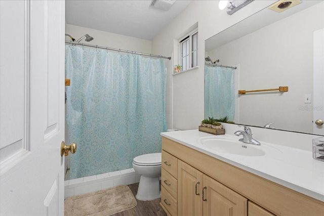 24055 NW 176TH AVENUE, High Springs, FL 32643