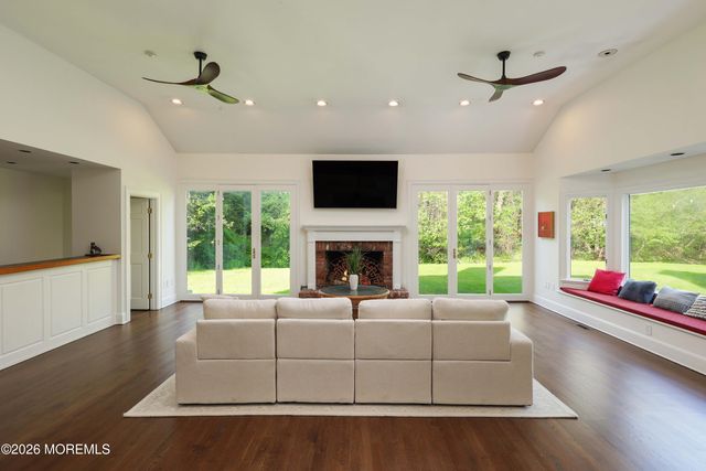 5 Edwards Point Road, Rumson, NJ 07760