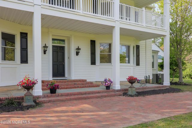 5 Edwards Point Road, Rumson, NJ 07760
