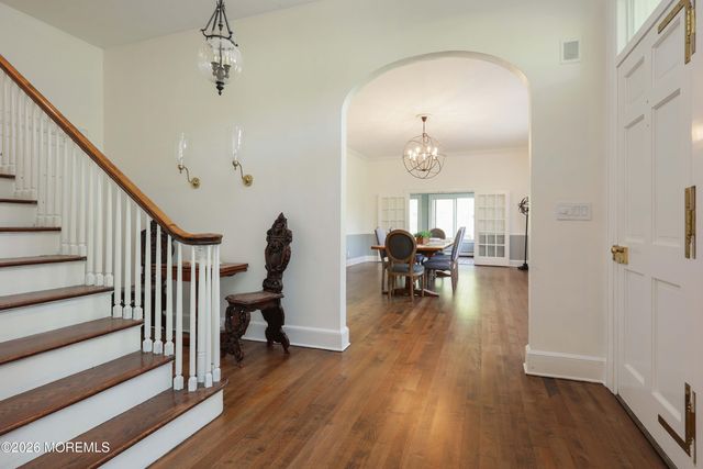 5 Edwards Point Road, Rumson, NJ 07760