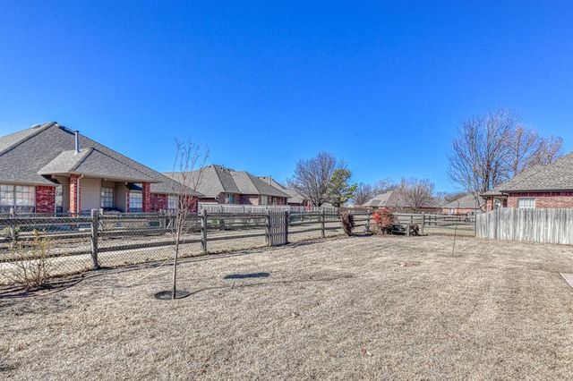 3312 Teton Lane, Norman, OK 73072