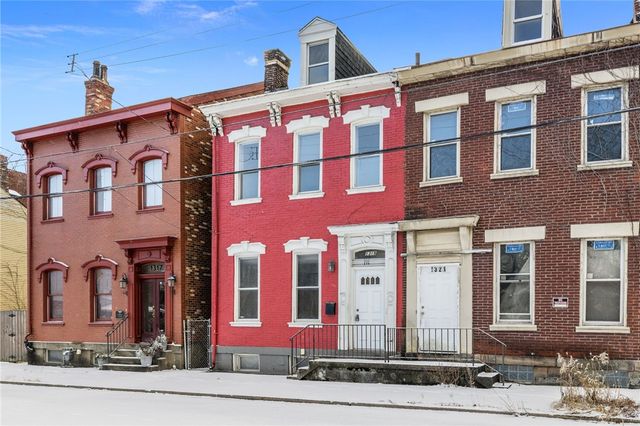 1319 Adams St, Manchester, PA 15233