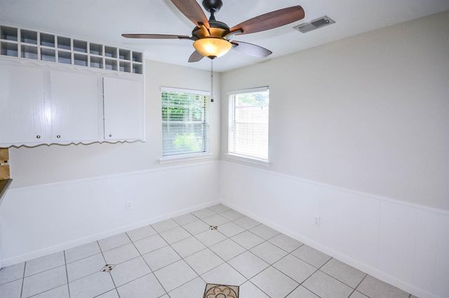 8407 Edgemoor Drive, Houston, TX 77036