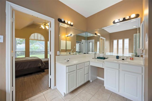 13611 Delacey Lane, Cypress, TX 77429