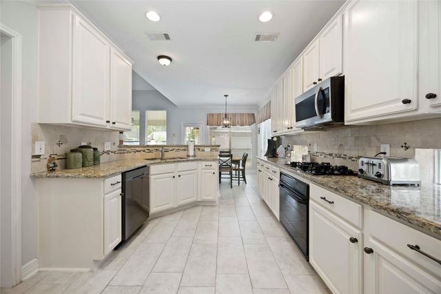 13611 Delacey Lane, Cypress, TX 77429