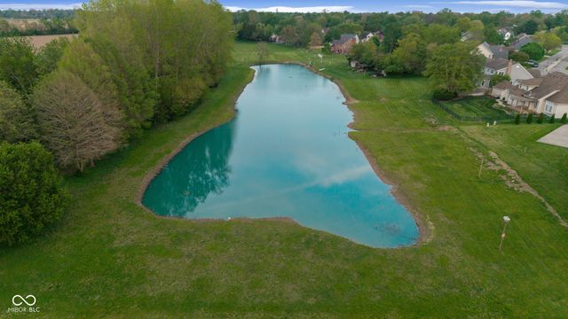1266 Kensington Drive, Seymour, IN 47274