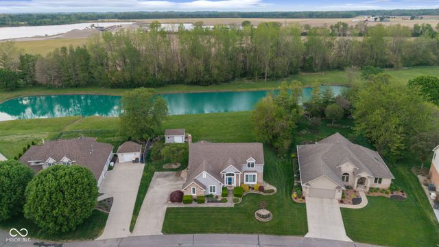 1266 Kensington Drive, Seymour, IN 47274