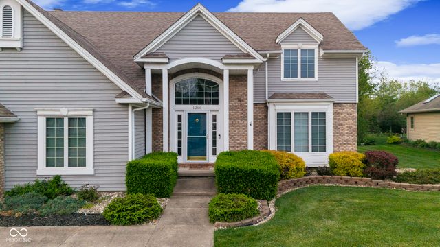 1266 Kensington Drive, Seymour, IN 47274